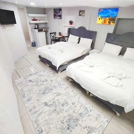 Apartamento Taksim Central House